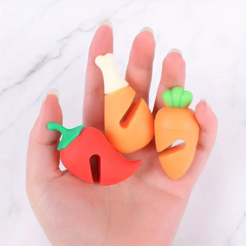 Creative Silicone Chili Carrot Chicken Leg Pot Cover